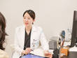 중년 눈매, 답답하고 피곤해 보인다면?… 수술로 개선 가능