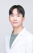 '보툴리눔 톡신' 시술 후 자연스러운 표정 중요… '많이'보다 '정확'하게