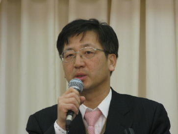 회장 수락 인사말을 하고있는 최용석 신임회장